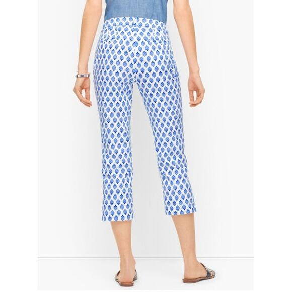 New NWT Talbots Perfect Skimmer Novelty Print Cropped Pants Size 14 - Picture 2 of 14